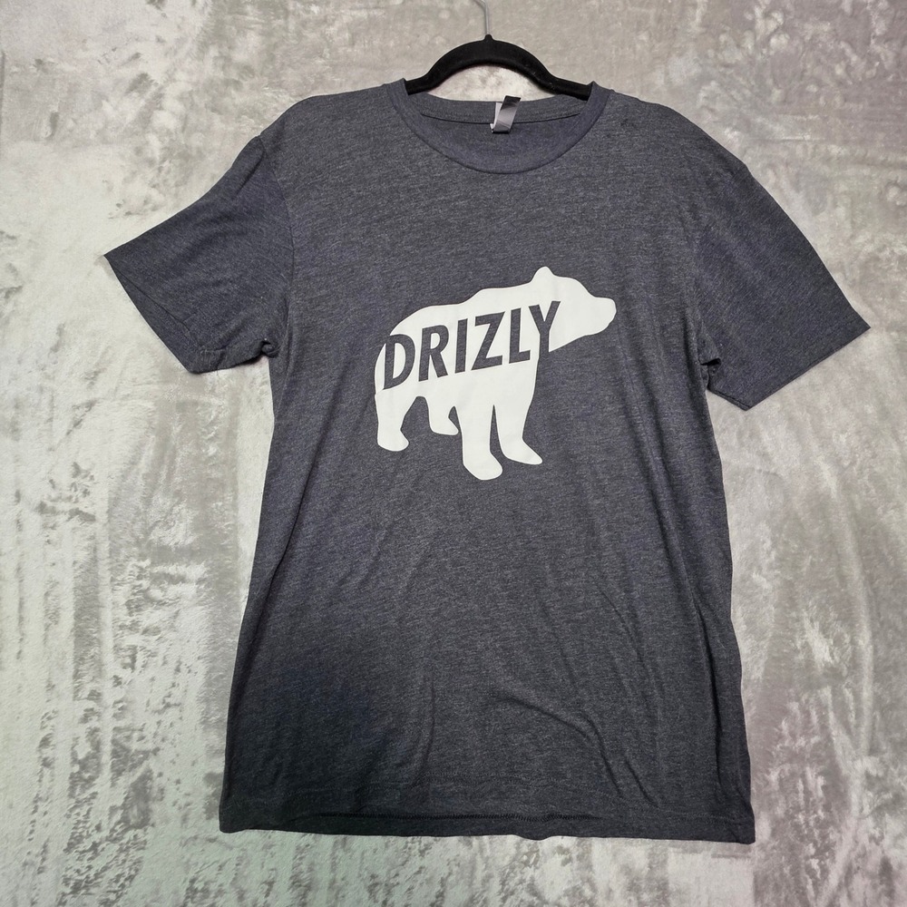 Next Level Drizly Bear Graphic T-Shirt Mens Medium Gray Heather Short Sleeve